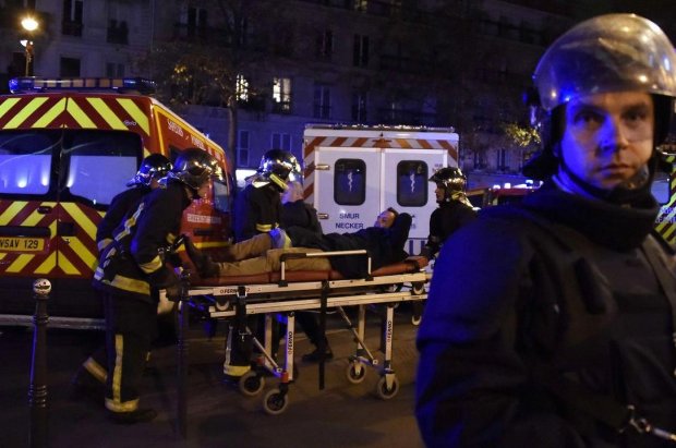 Sådan forløb den tragiske nat i Paris