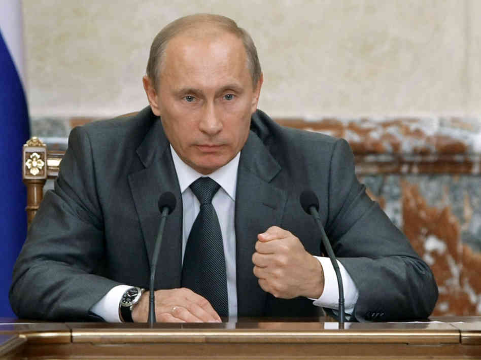 Putin advarer Tyrkiet mod en invasion af Syrien