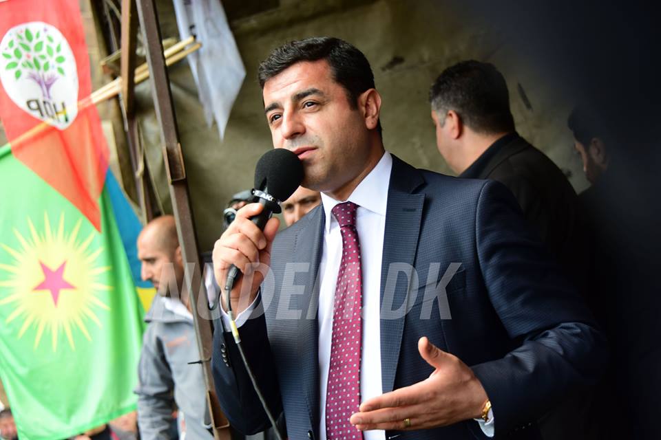 Attentatforsøg mod Selahattin Demirtas