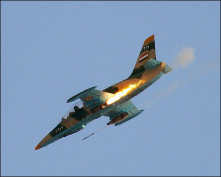 Assads krigsfly bomber kurderne i Syrien