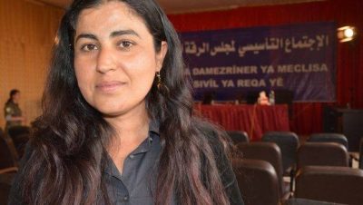 Kurdisk feminist valgt som medforkvinde i Raqqas Folkeforsamling
