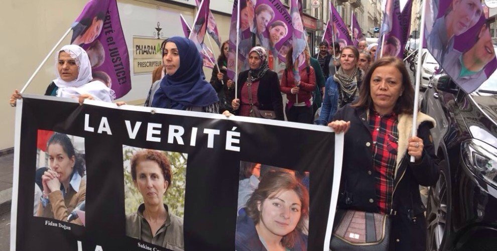 Herboende kurdere vil have retfærdighed for Sakine, Fidan og Leyla