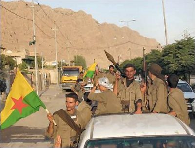 Peshmerga-styrker forlader Kirkuk, mens PKK fortsat kæmper i byen