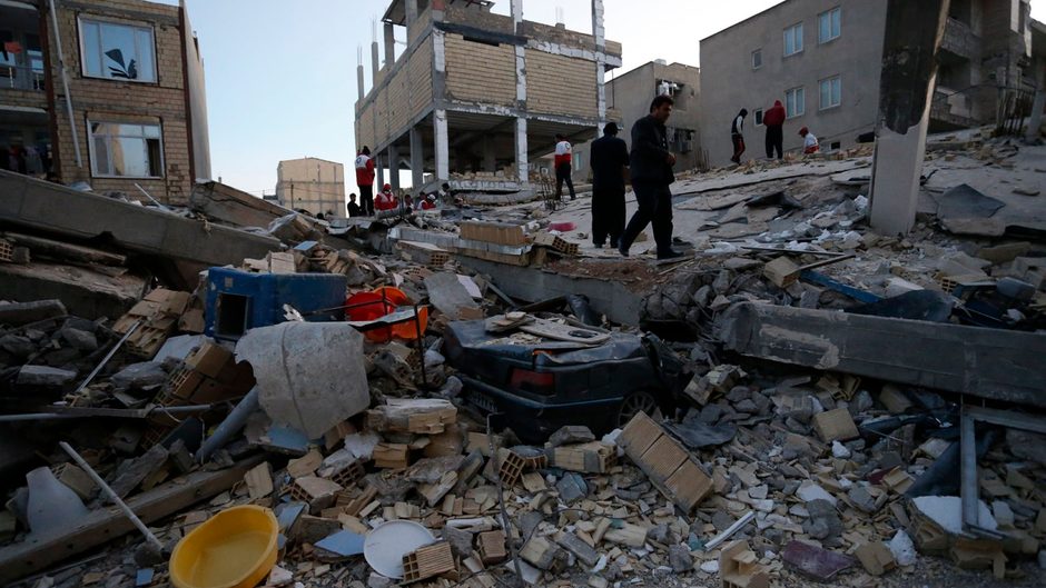 Forfølgelse af kritisk rapportering i forhold til jordskælvet i Tyrkiet
