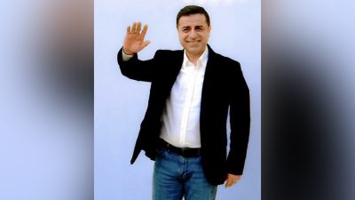 Demirtaş: Oppositionspartierne har stadig ikke været i stand til at skabe ‘Voltron’*