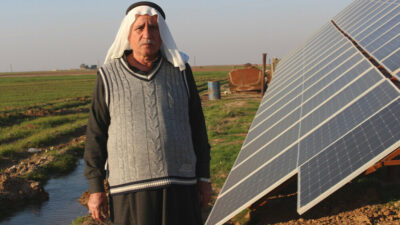 Flere landmænd i Rojava skifter til solenergi som et alternativ til dieselgeneratorer