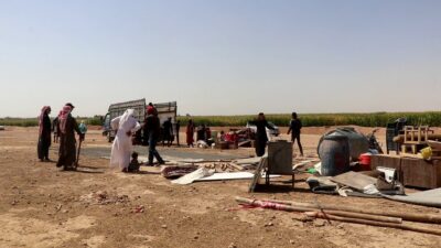 Raqqa Civil Council flytter flygtninge i almindelige lejre